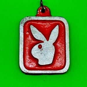 Vintage Metal Bunny Rabbit Orange Hang Tag